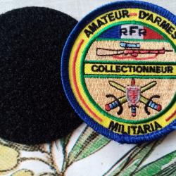 vend écusson neuf brodé amateur collectionneur d armes catégorie d