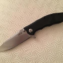 COUTEAU pliant ZT 0562 manche noir G10