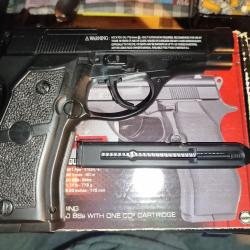 swiss arms CO2 P84 cal. 4,5 mm