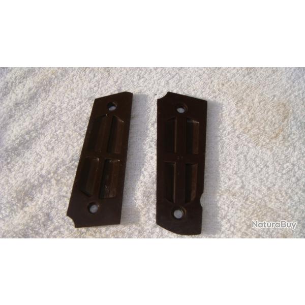 PLAQUETTES PISTOLET COLT 1911 A1 plastique
