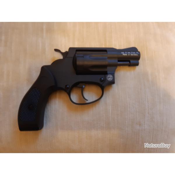 Pistolet d'alarme RECK model 36 6/22mm