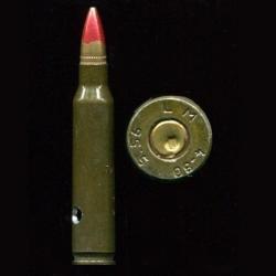 5.56 x 45 - 223 NATO - France - Tracante pointe rouge - étui acier laqué vert - cartoucherie du Mans