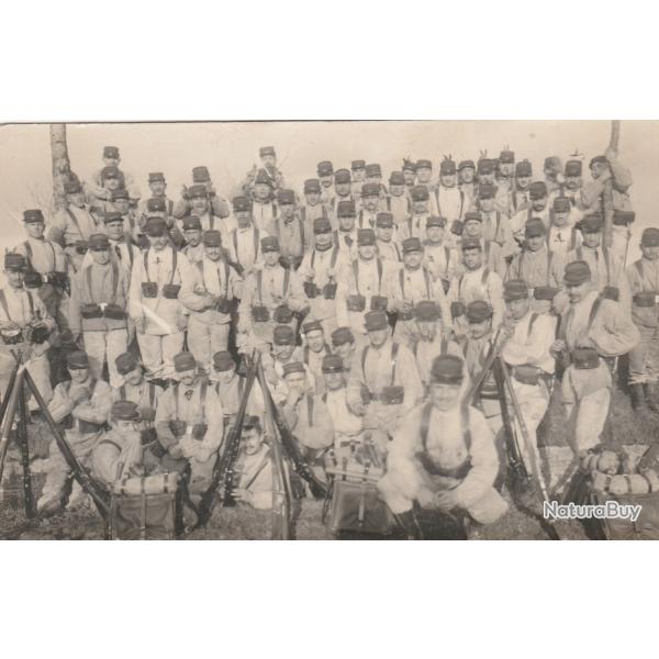 CPA - Carte Photo d'un groupe de soldats N565