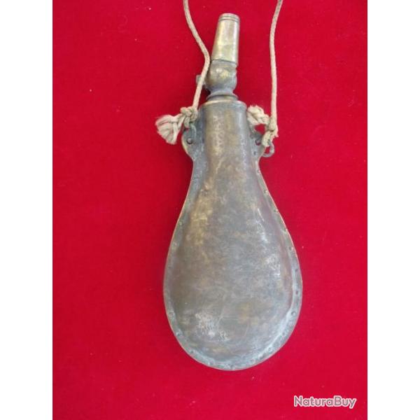 POIRE A POUDRE ANCIENNE