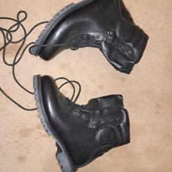 Vends bottes cuire Police Nationale