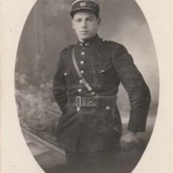 CPA-Carte Photo d'un soldat N° 025