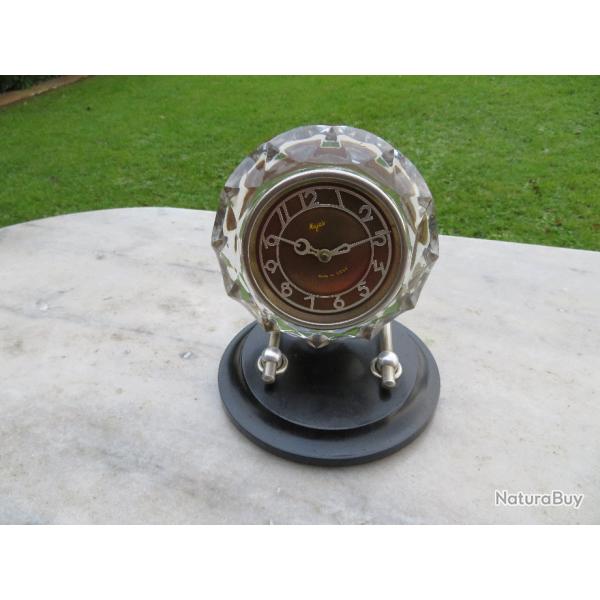 VINTAGE - Ancienne pendule mcanique de bureau de marque Majak - Made in USSR - Serdobsky(Vers 1960)