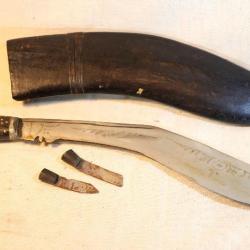 ANCIEN Couteau indien KUKRI - EBR24KUK004