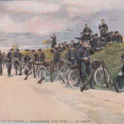 CPA - EN GUERRE-CHASSEURS CYCLISTES -LA HALT N°709