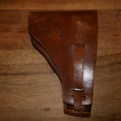 Holster de 7.65mm en cuir fauve surement pour un Browning 1910/22 ou MAB D