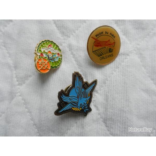 lot de 3 pin's parachutiste franais