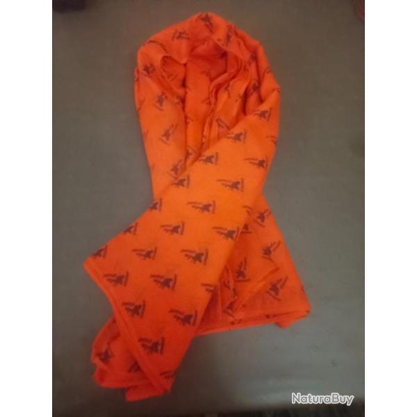 Chche stagunt scarf blaze175x100