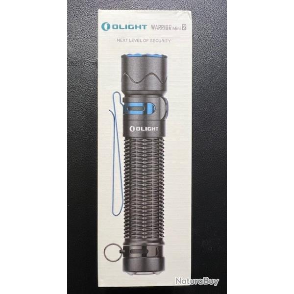 Olight Lampe Tactique Warrior Mini 2 - 1750 Lumens - EDC (EveryDaryCary) - 220 m de porte