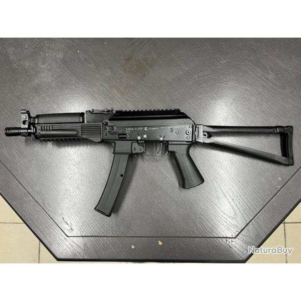 Carabine Izhmash Saiga 9 EXP Cal.9x19 Avec 1 Chargeur 10 coups et 6 30 coups