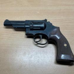 Revolver à plomb CROSMAN modèle 38C