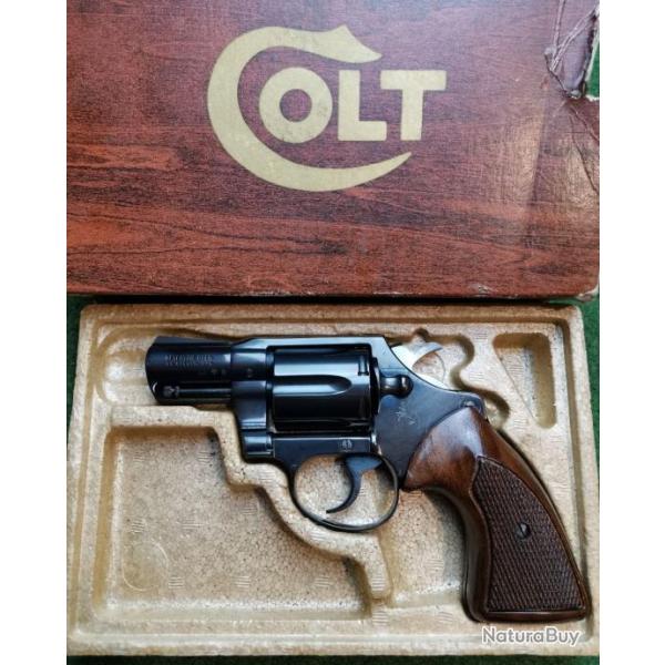 Revolver COLT modle DETECTIVE SPECIAL - Calibre .38 spcial - Canon 2" - Boite d'origine (Occasion 