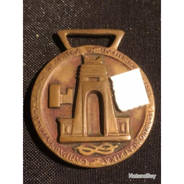 insigne medaille  ww2 de la campagne d afrique allemande  italienne