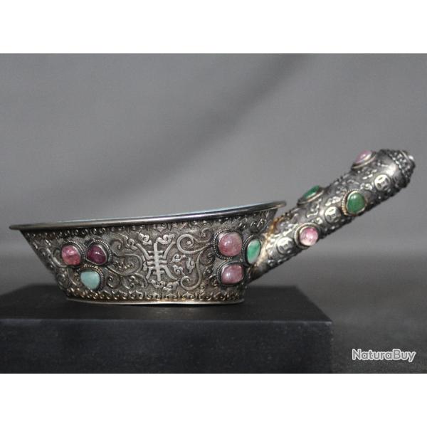 Petite coupe Chinoise en argent, jade et pierres semi-prcieuses - Chine, priode rpublique