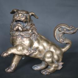 Lion à la perle en bronze - Japon, ère Meiji