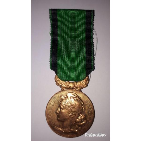 Mdaille Franaise Socit Nationale d'Encouragement Au Bien (SNEAB)
