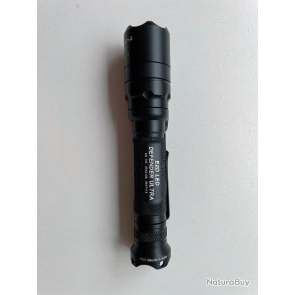 Lampe Surefire Defender Ultra E2D