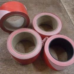 Lot de 4 rouleaux de type rubalise ou ruban de signalisation ou de balisage