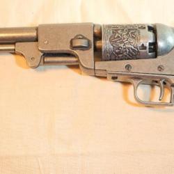 WESTERN - GROS Revolver DENIX Army Dragoon Colt  USA 1848 barillet guerres indiennes EBR24USM001