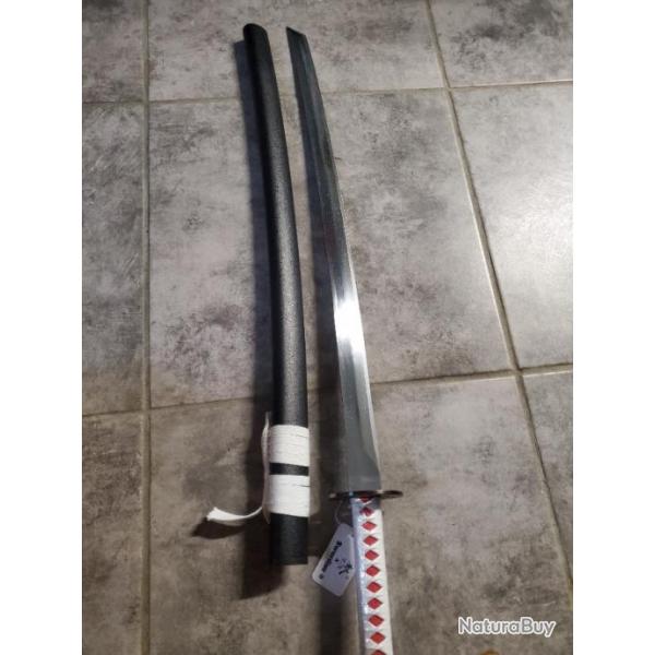  VENDRE : Katana Ultra-Lger en Acier Ressort - Maniabilit et Prcision Exceptionnelles