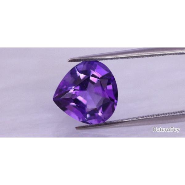 Amthyste naturelle, 3.98 carat, IF, Brsil (non traite, non chauffe)