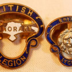 W/| D - deux insignes britanniques WWII BRITISH LEGION - WWII