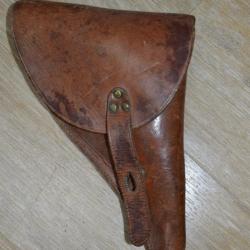 etuit cuir marron revolver 1892