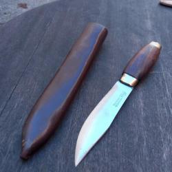 Joli Couteau de Chasse PUUKKO FROSTS SWEDEN de Luxe Manche en Bois avec Fourreau en cuir