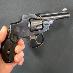 SMITH&WESSON HAMMERLESS 3eme modèle cal 32sw short