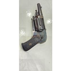 REVOLVER HAMMERLESS 6mm a 8 coup