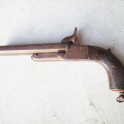 Pistolet à broche à deux canons