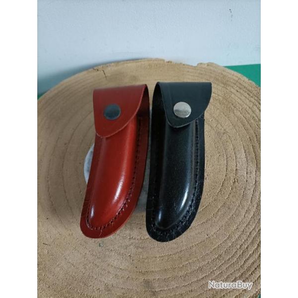 2 Etuis cuir marron cuir de Vachette ( marron et croute de cuir pour le noir )
