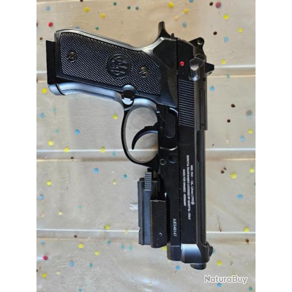 Pistolet Beretta modle 92A1 4,5mm