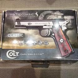 Colt spécial combat