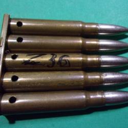 5 munitions 7,92x57 /clip fabrication Tchec de 1936, étui laiton, balle blindée nickelée, neutralisé