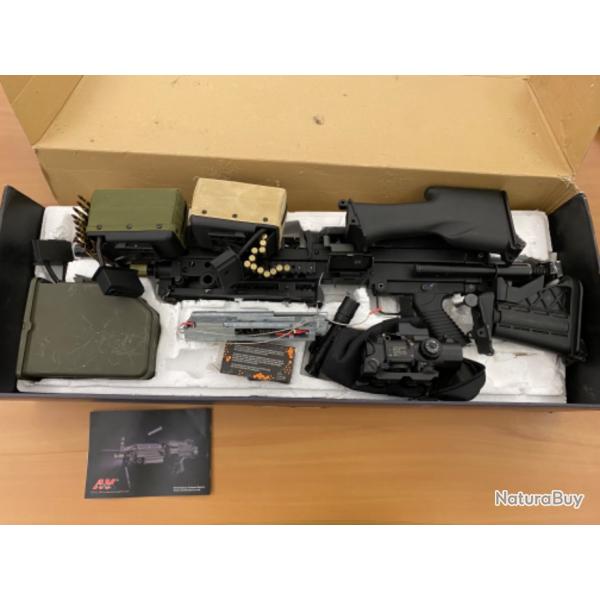 Rplique airsoft H.M.G A&K M249 pour pices - 1 sans prix de rserve !!