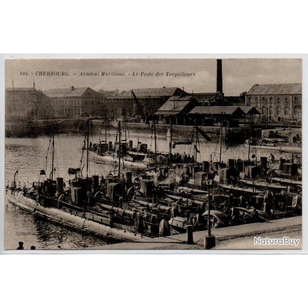 CPA - CHERBOURG - L'Arsenal Maritime  - Le Poste des Torpilleurs N1227