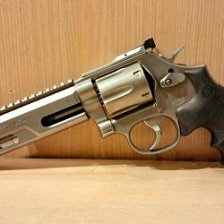 SMITH & WESSON 686 PERFORMANCE CENTER COMPETITOR