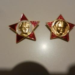 lot de deux insignes Russe de Jeunesse