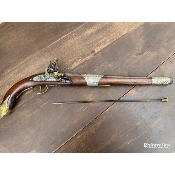 Grand pistolet d'aron XVIII sicle