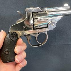 INCROYABLE HARRINGTON RICHARDSON cal 22LR