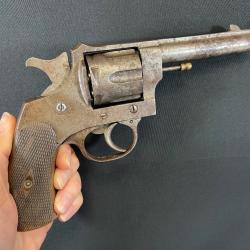 REVOLVER PIEPER cal 8mm/92 ou 32-20 Prix de départ 1