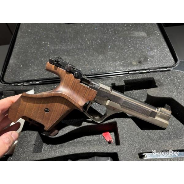 OCCASION PISTOLET FEINWERKBAU AW93 GAUCHER 22LR
