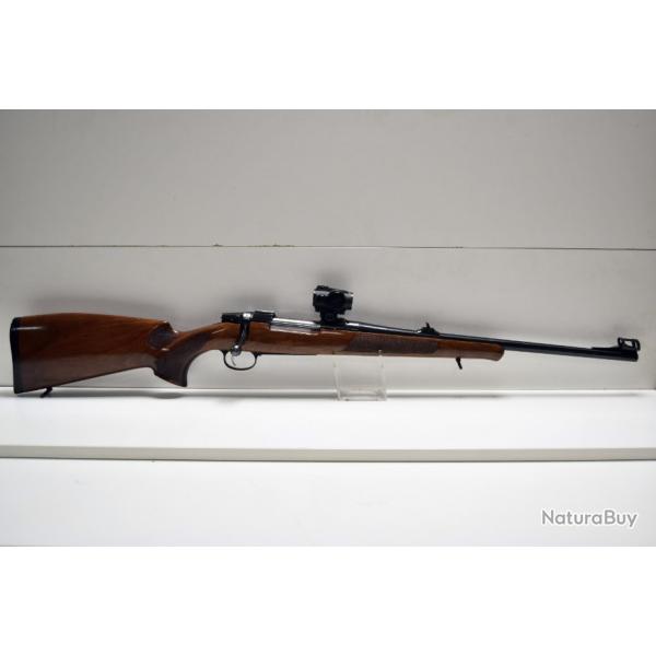 Carabine  verrou CZ 557 Luxe II - Cal. 7x64 + point rouge Holosun HS403R