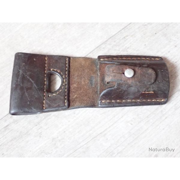 PORTE FOURREAU / GOUSSET / PORTE BAIONNETTE POUR FASS 57