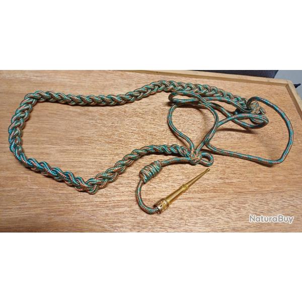 Lot de 2 fourragres militaires Croix de Guerre 14-18 - ferrets dors